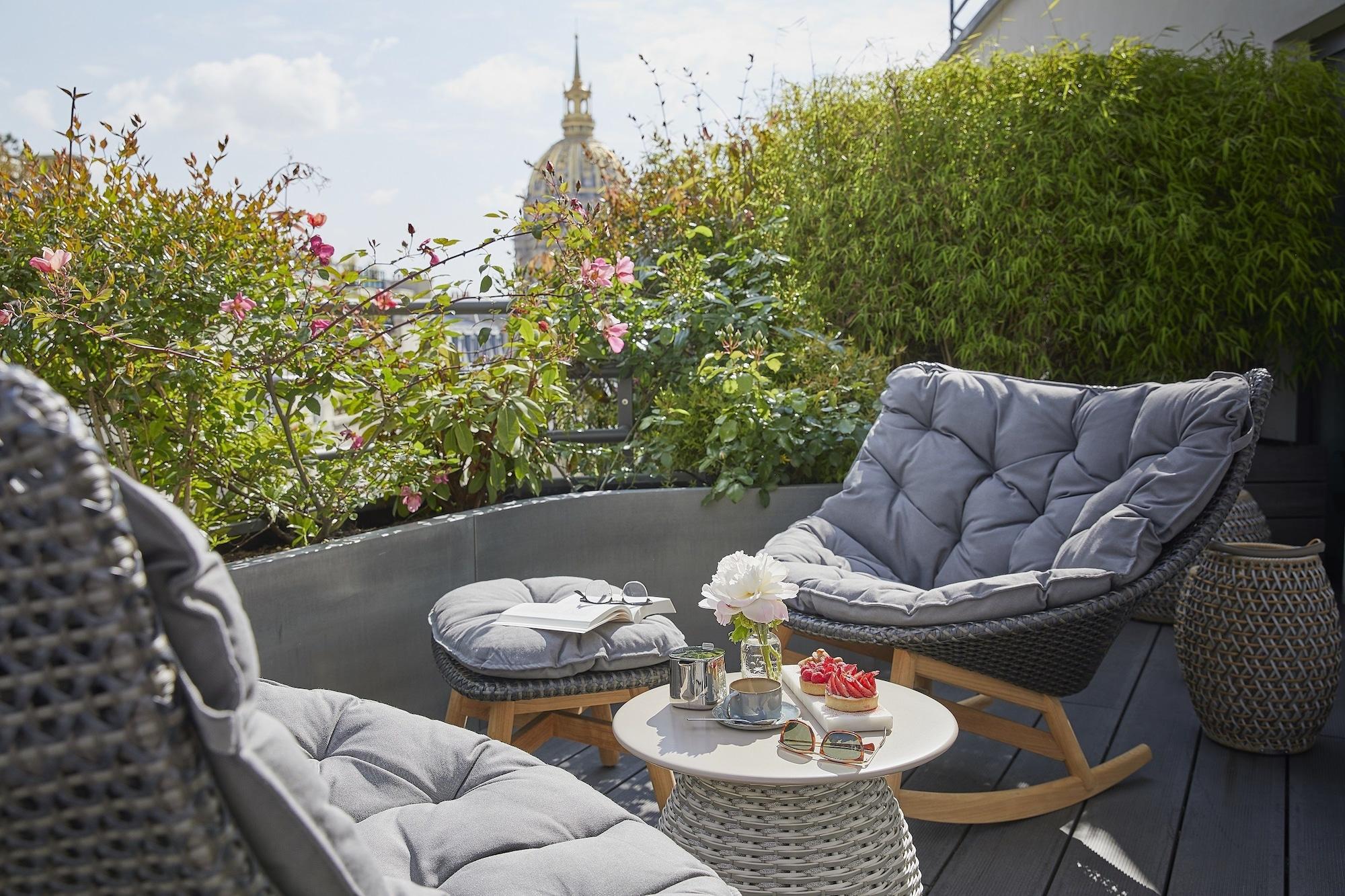 Le Cinq Codet Hotel Paris Exterior photo
