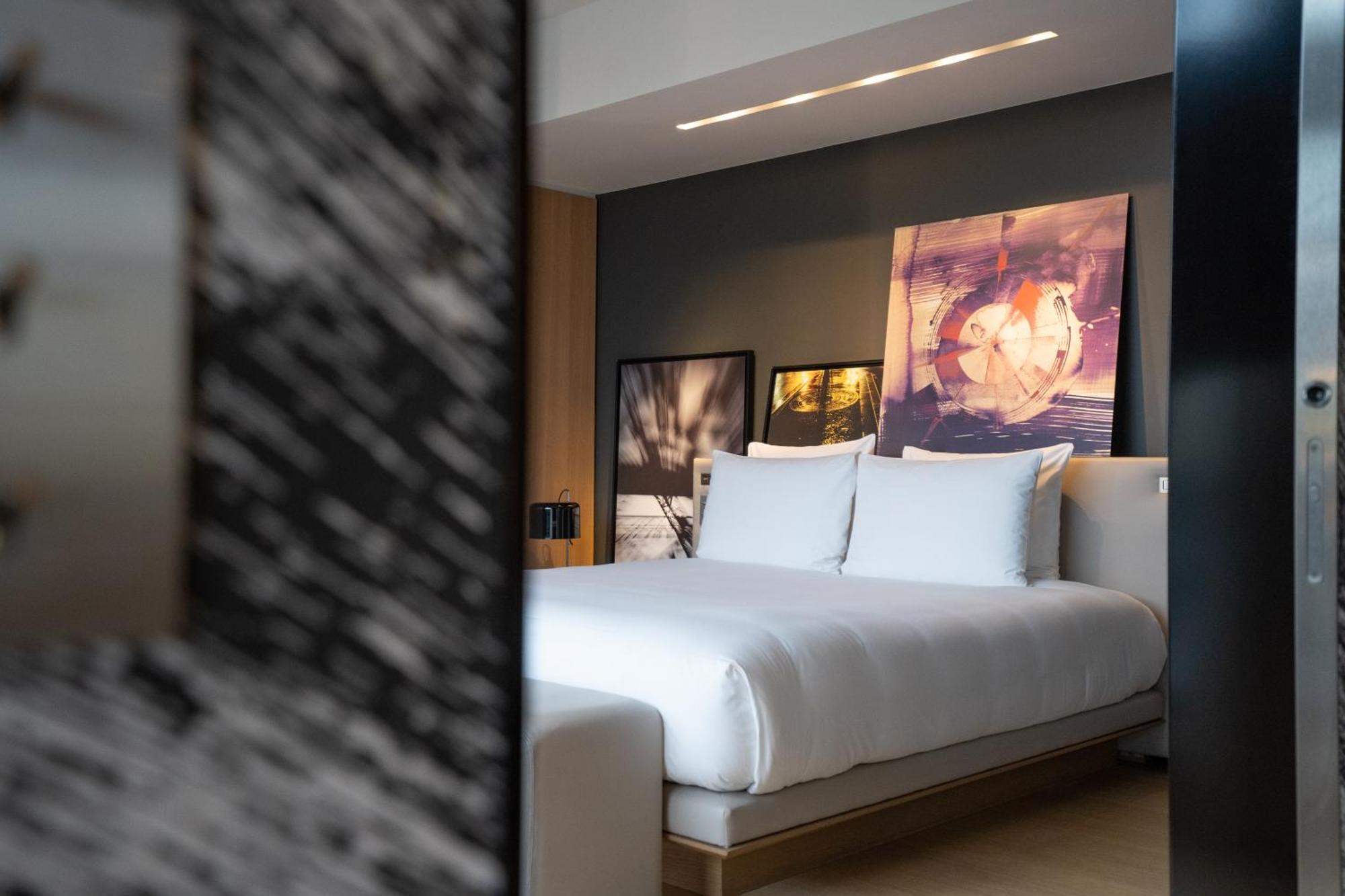 Le Cinq Codet Hotel Paris Exterior photo