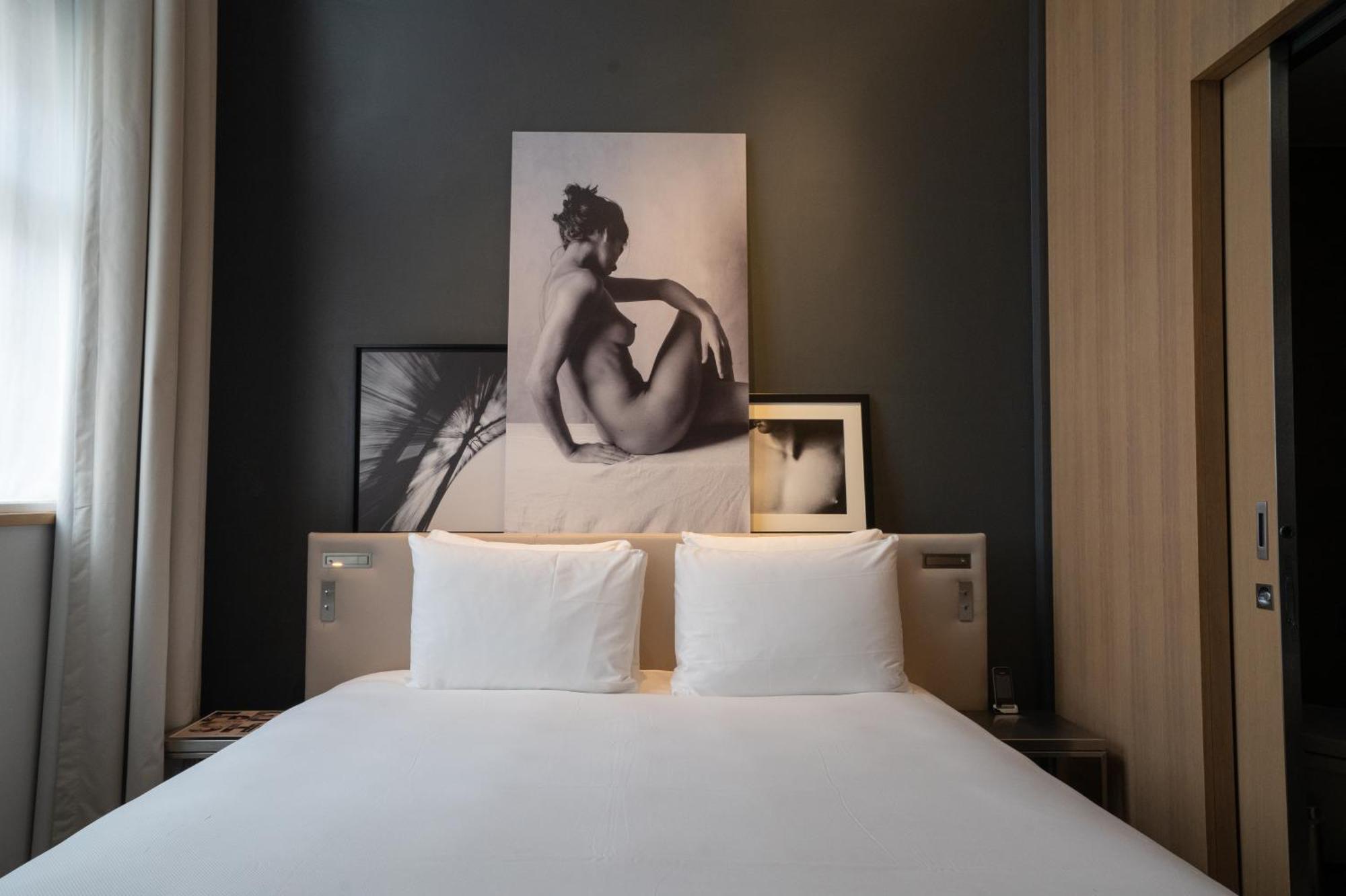 Le Cinq Codet Hotel Paris Exterior photo